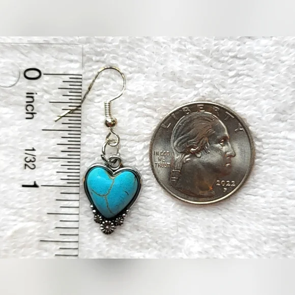 Western Turquoise Blue & Silver Dangle Heart Earrings  / Pierced - Picture 5 of 5